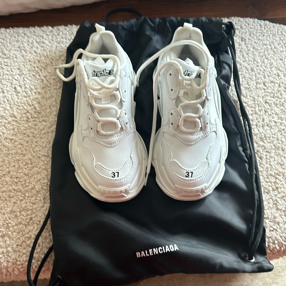 Balenciaga Triple S sneaker
